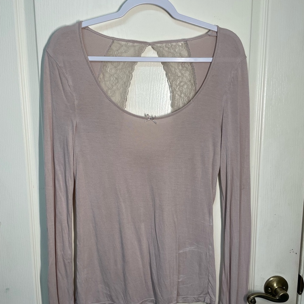 Elegant Lace-Back Women’s Top - Cream